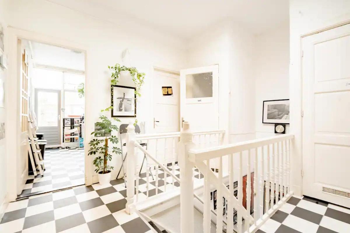 Cosy Close To And Centre * The Hague