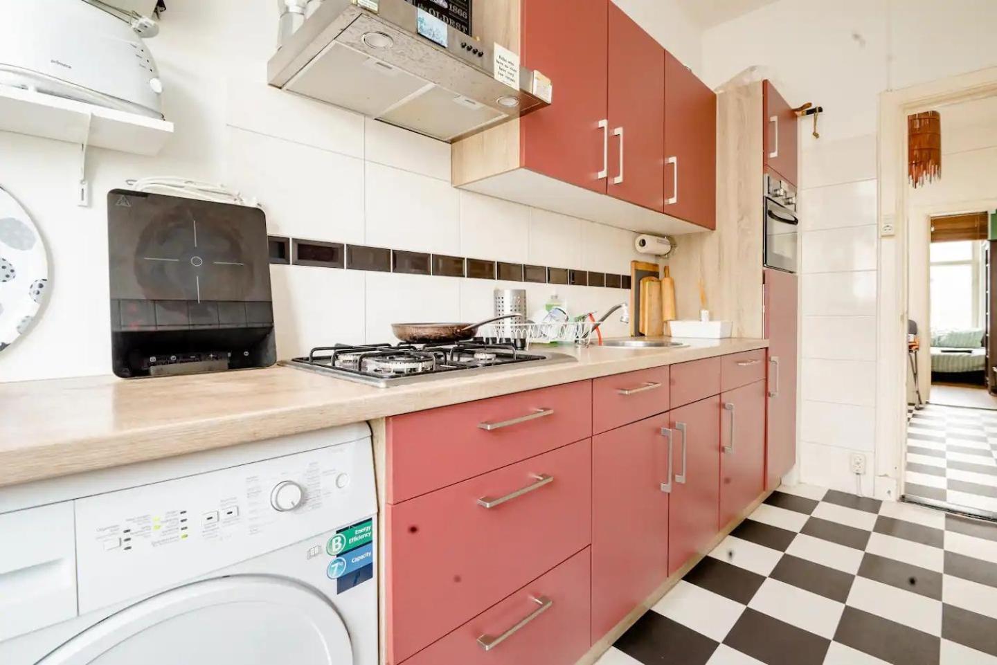 Cosy Close To And Centre Apartment *